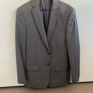 Men’s Calvin Klein Slim Gray Wool Suit. 38R